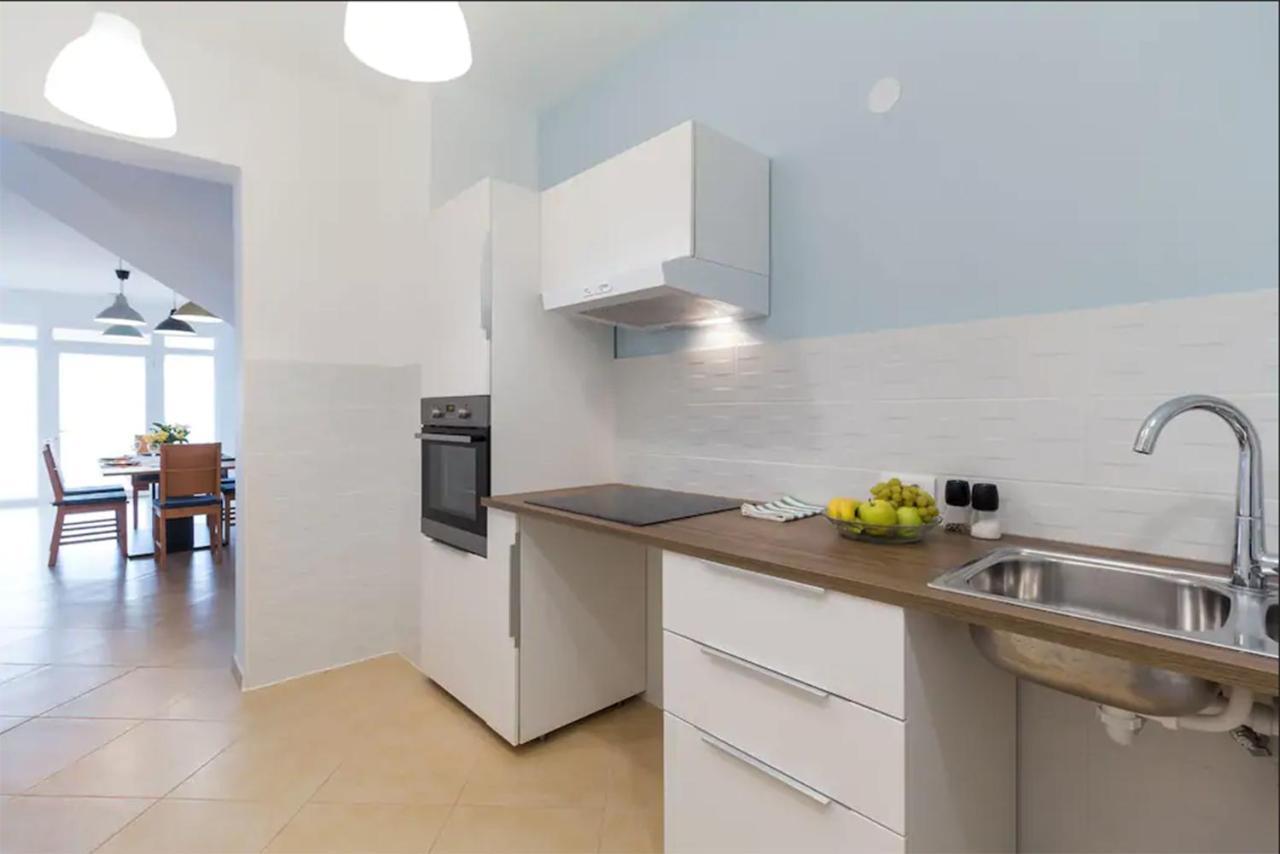 Apartments Hana Пула Екстер'єр фото